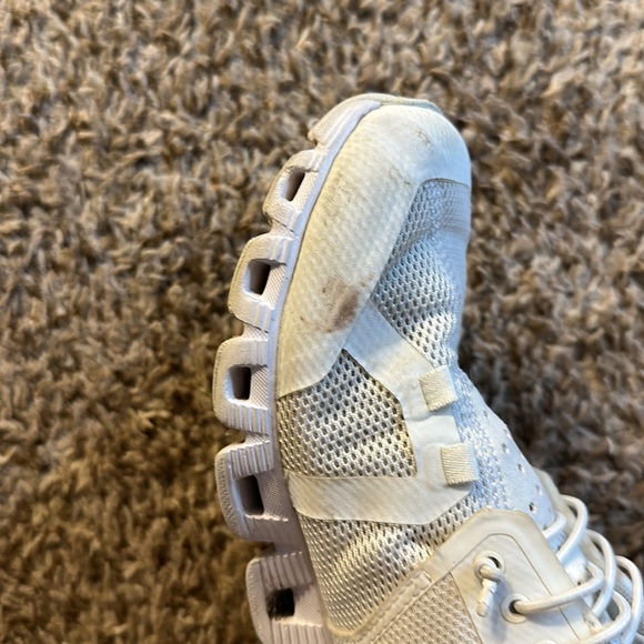 Used ON CLOUDS!! - Picture 3 of 4